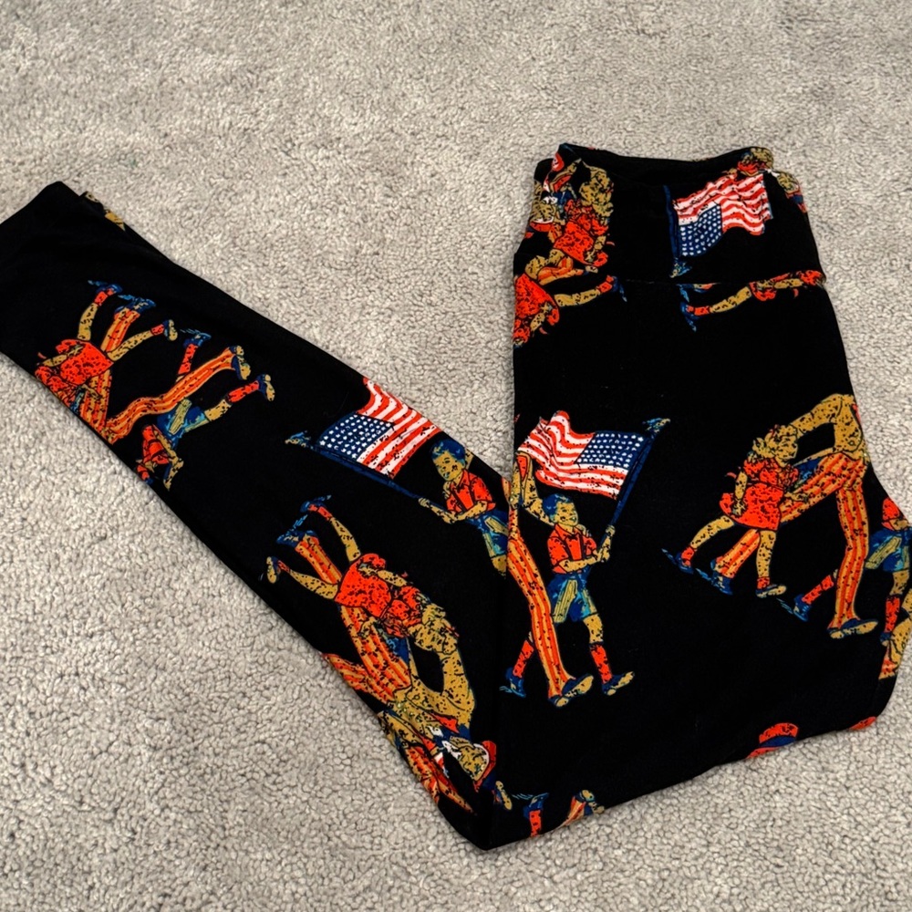 Lularoe leggings (one size) American flag